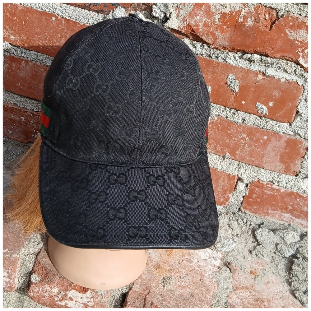 Gucci Black Monogram Baseball Cap Not Sure Of (UDED) AUTHENTICATION - Picture 12 of 12